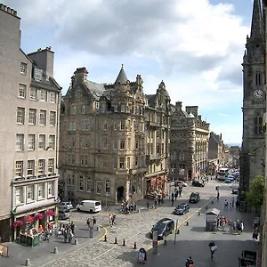 Royal Mile, - 2 Bedroom Apartment